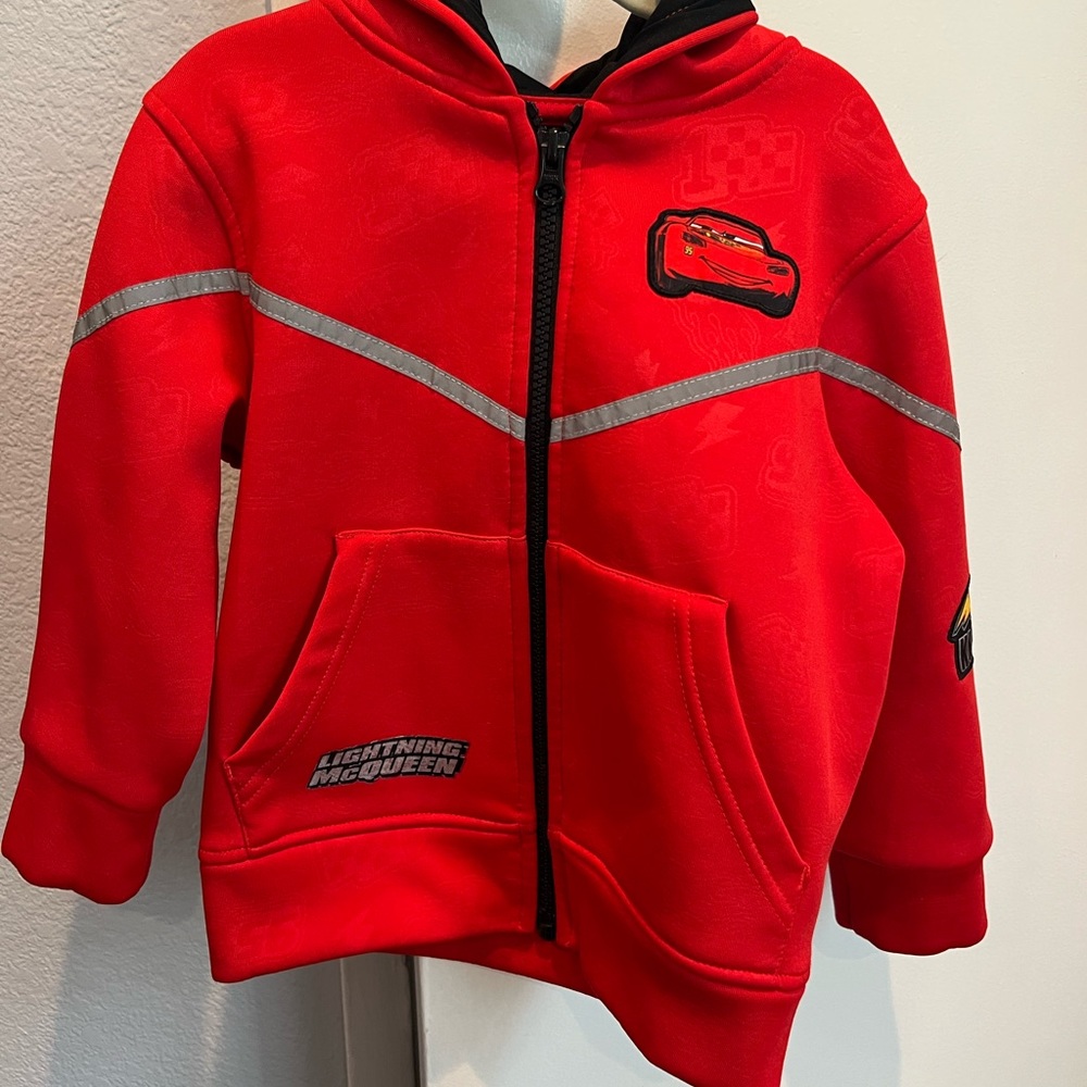 Macqueen zipper sweater. Disney.
